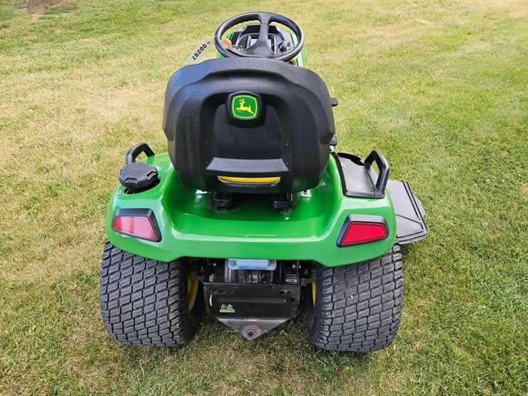 john-deere-x570-image-4