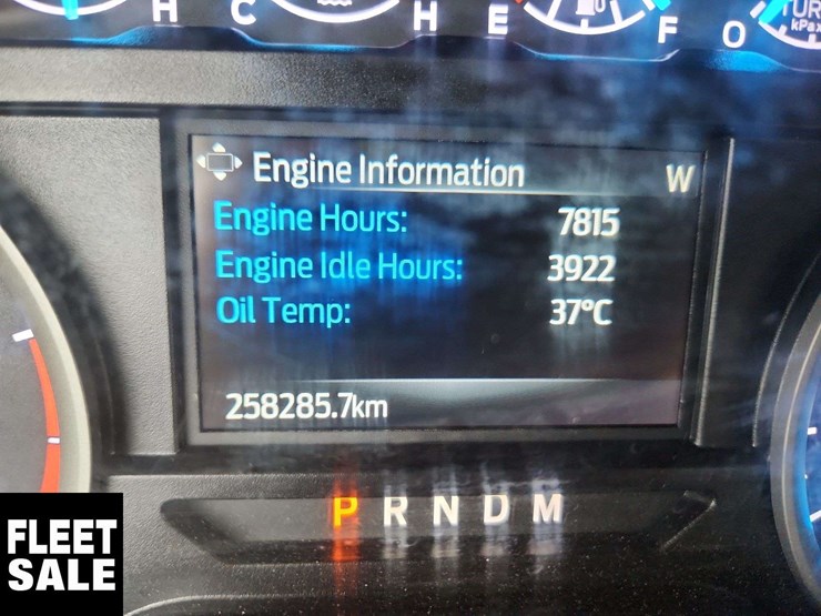 2021-ford-f550-image-23
