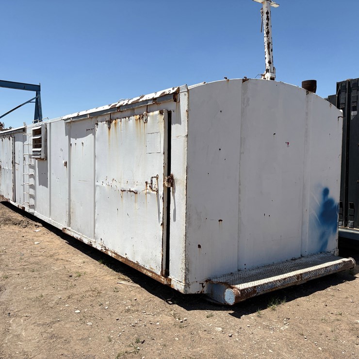 40’ x 10’ x 11’ mud house