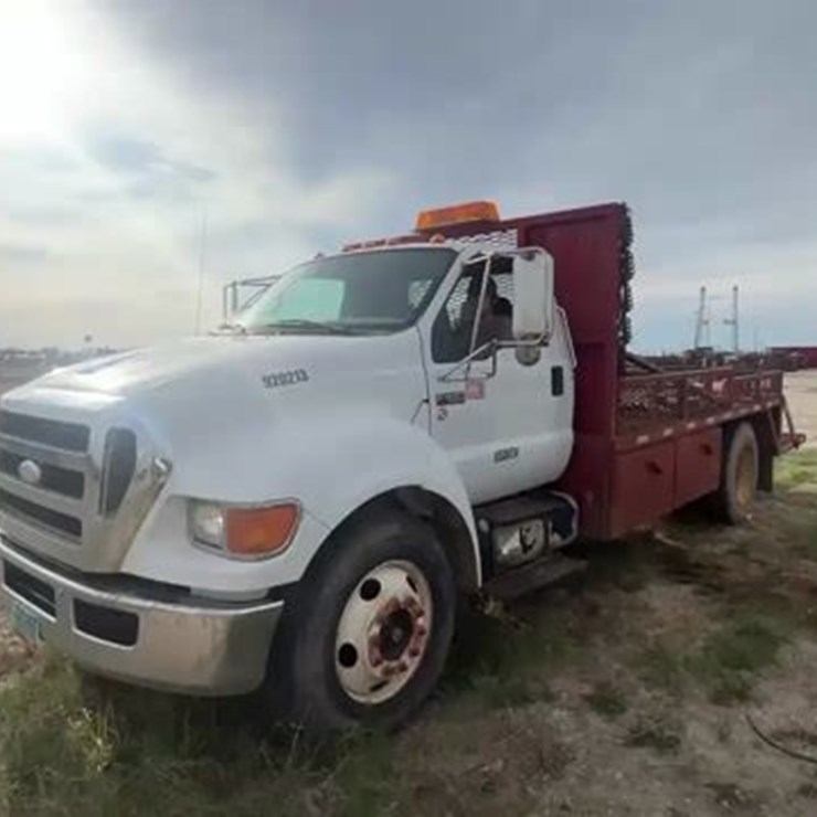 2008 FORD F650