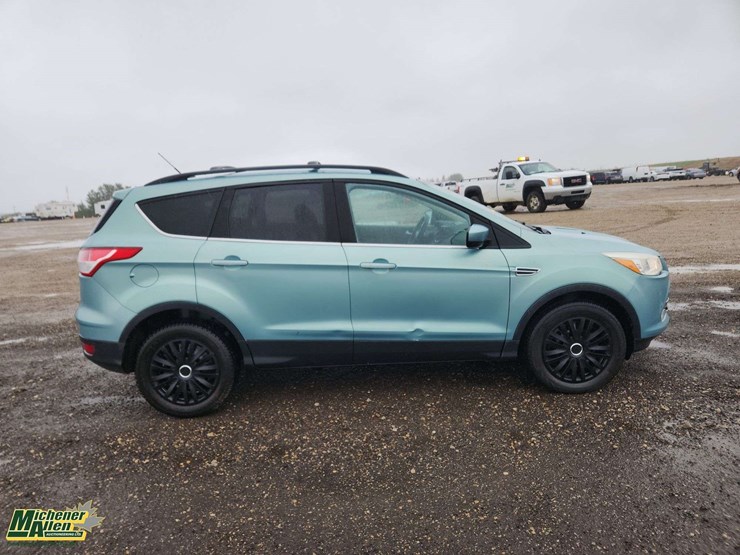 2013-ford-escape-image-8