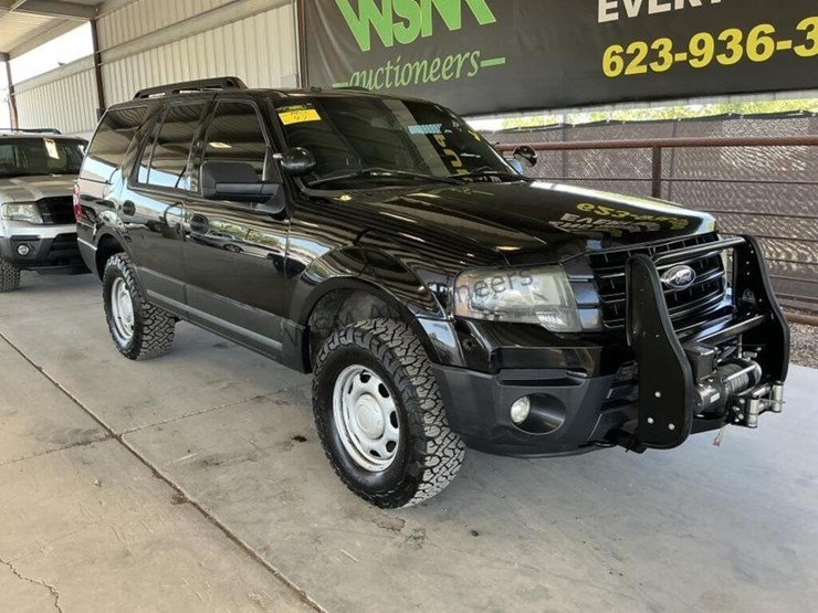 2017-ford-expedition-image-2