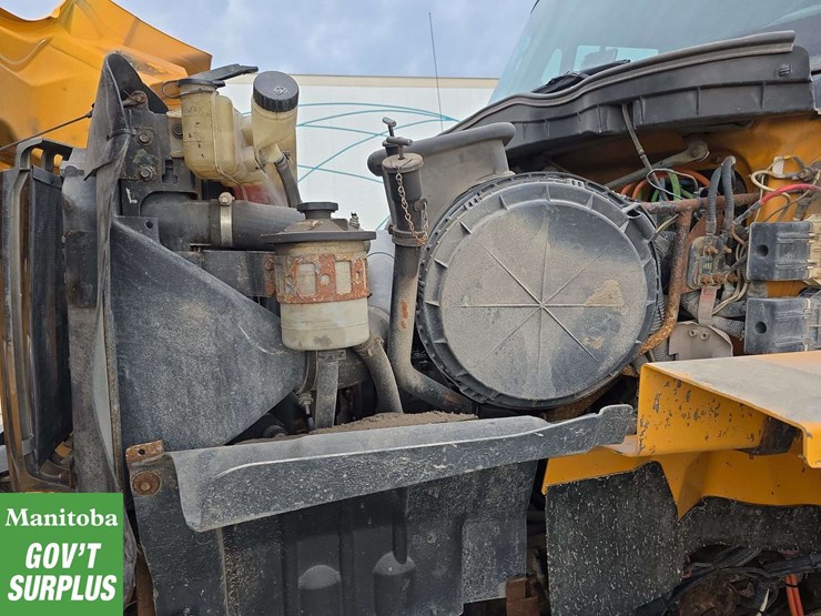 2008-international-workstar-7600-image-33