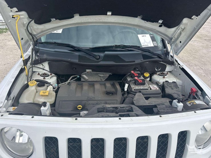 2016-jeep-patriot-image-9