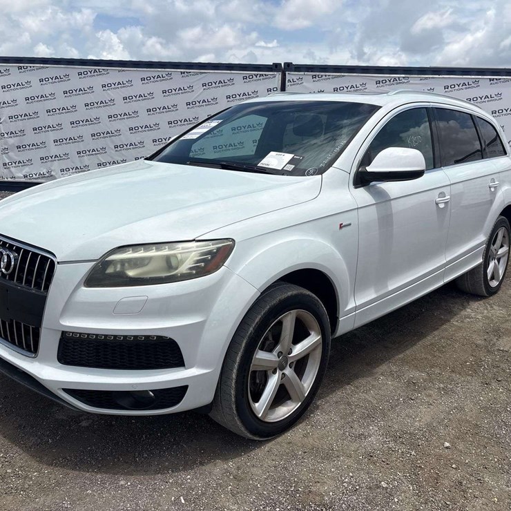 2013 AUDI Q7