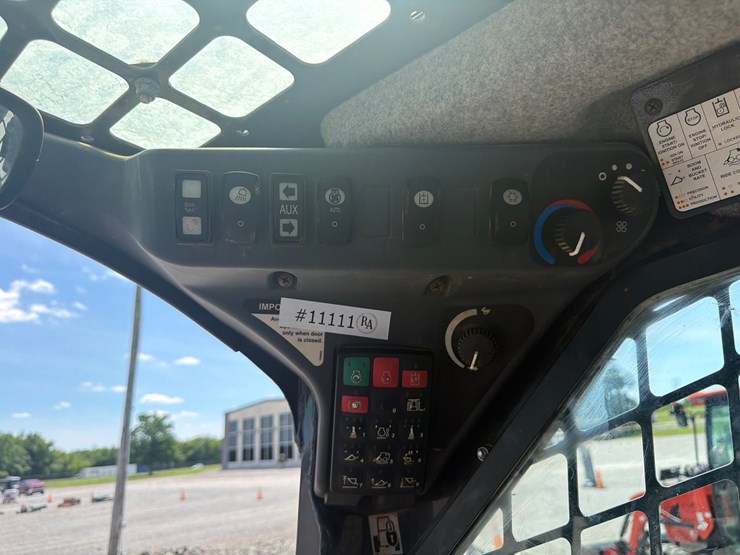 deere-333g-image-15