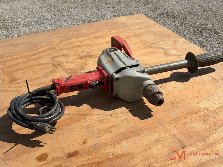 milwaukee-heavy-duty-1/2"-electric-compact-hole-shooter-image-1