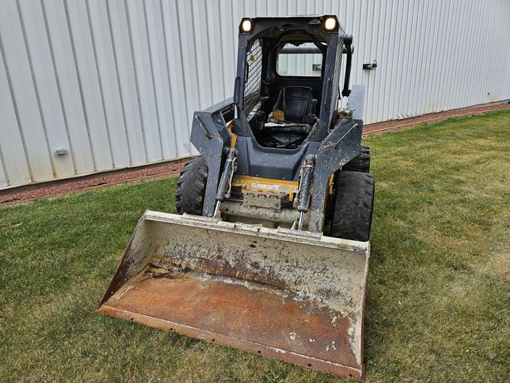deere-326d-image-8
