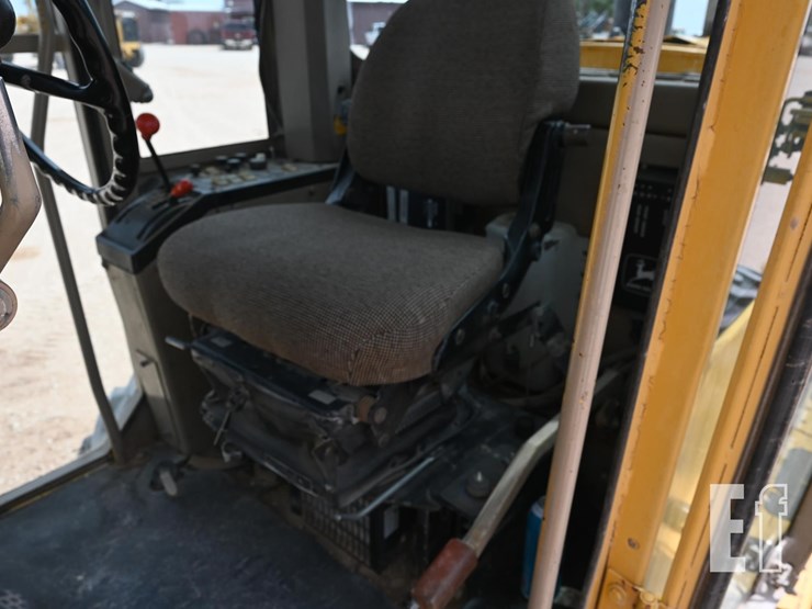 1996-deere-772bh-image-4