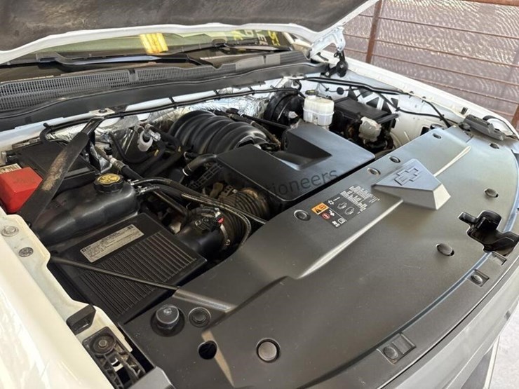 2015-chevrolet-silverado-1500-image-14