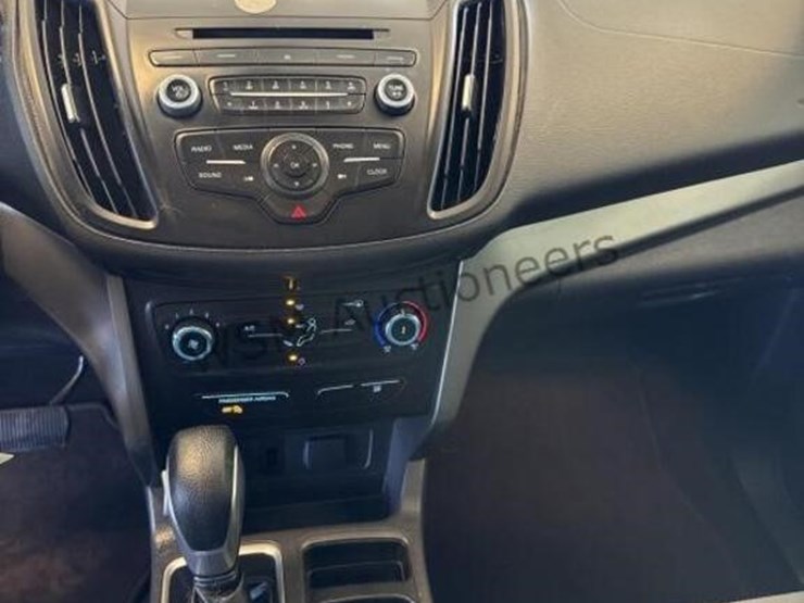 2017-ford-escape-image-20