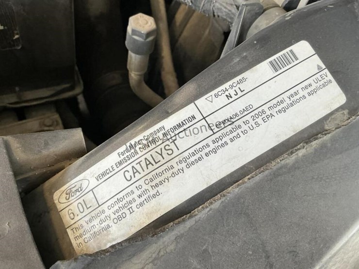 2004-ford-f350-image-14