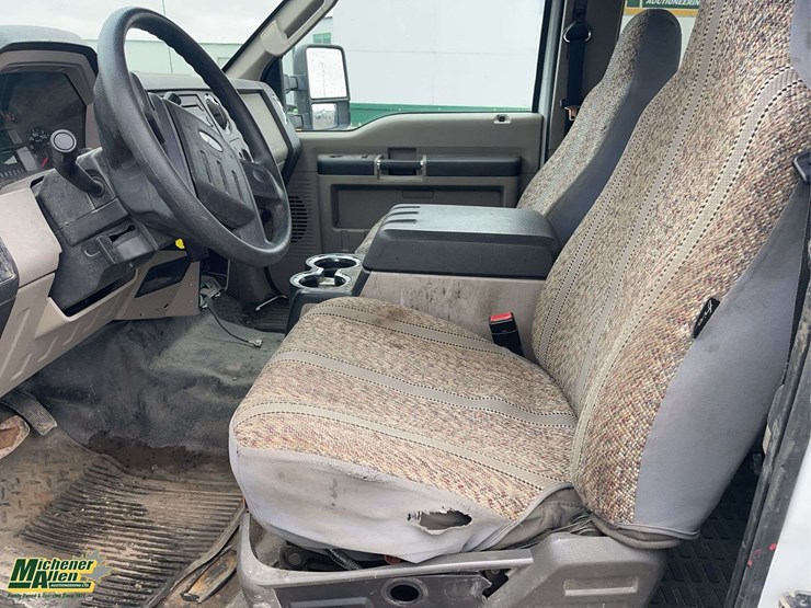 2010-ford-f350-image-13