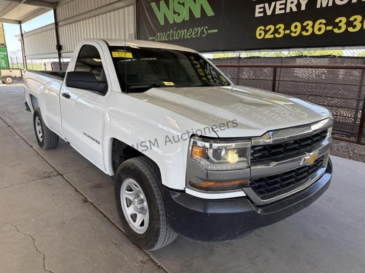 2016-chevrolet-silverado-1500-image-2