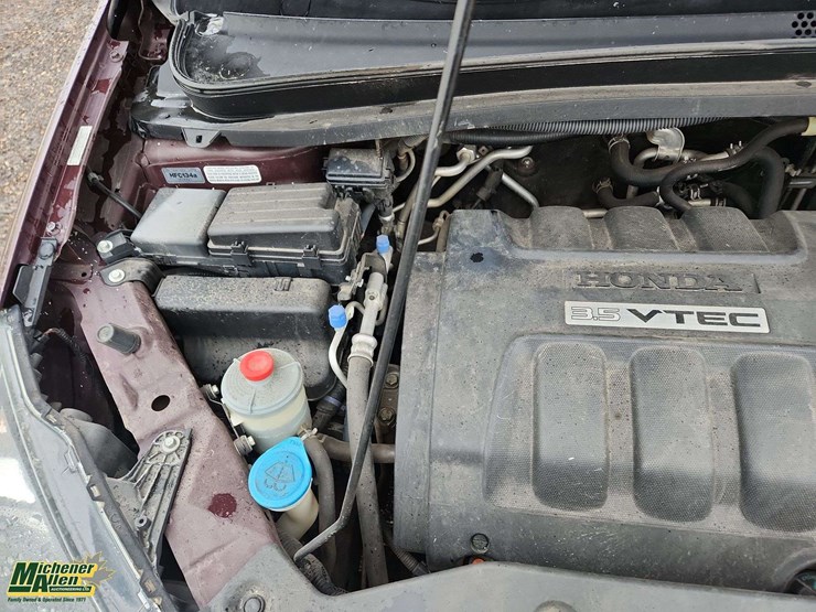 2010-honda-odyssey-image-30