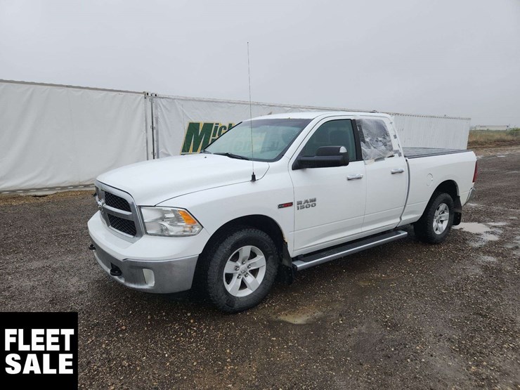 2015-dodge-1500-image-1