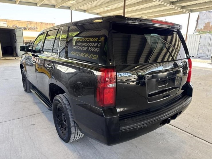 2019-chevrolet-tahoe-image-7