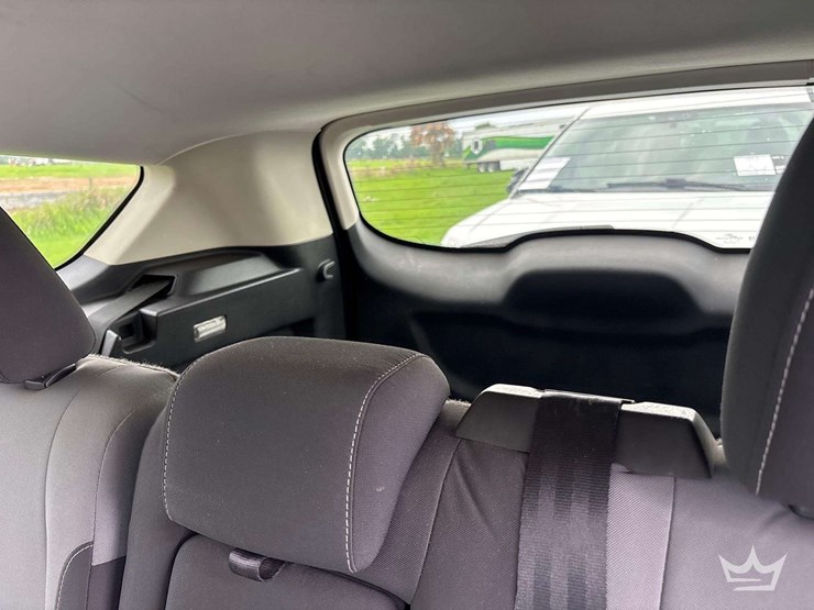 2013-ford-escape-image-10