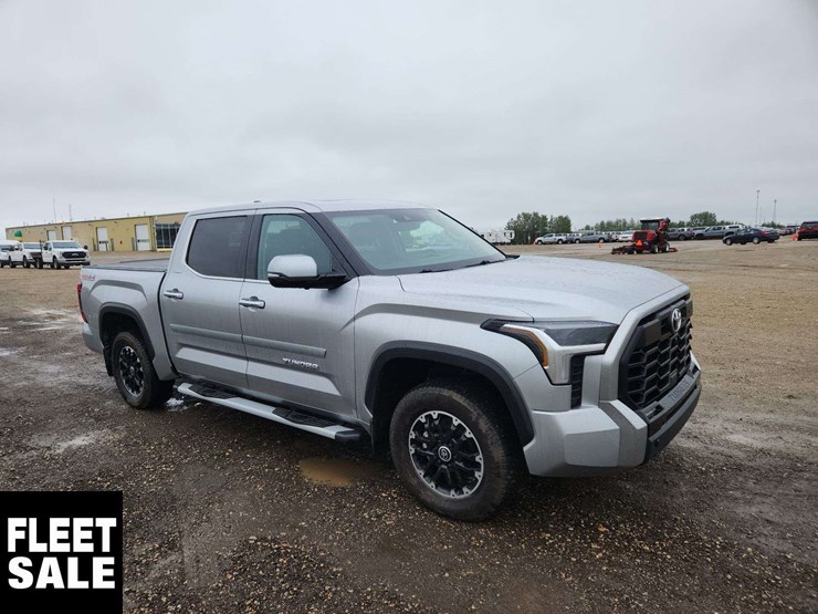 2023-toyota-tundra-image-8