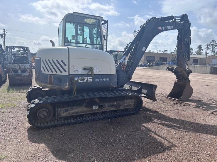 2013-terex-tc75-image-3