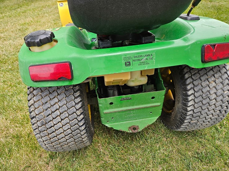 john-deere-gt235-image-19
