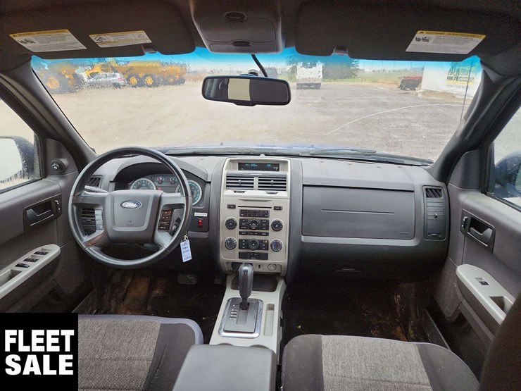 2012-ford-escape-image-17