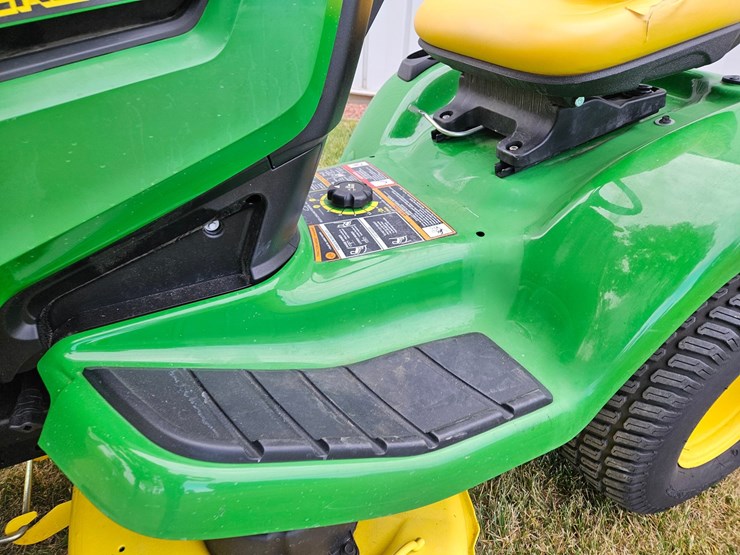 john-deere-x360-image-14