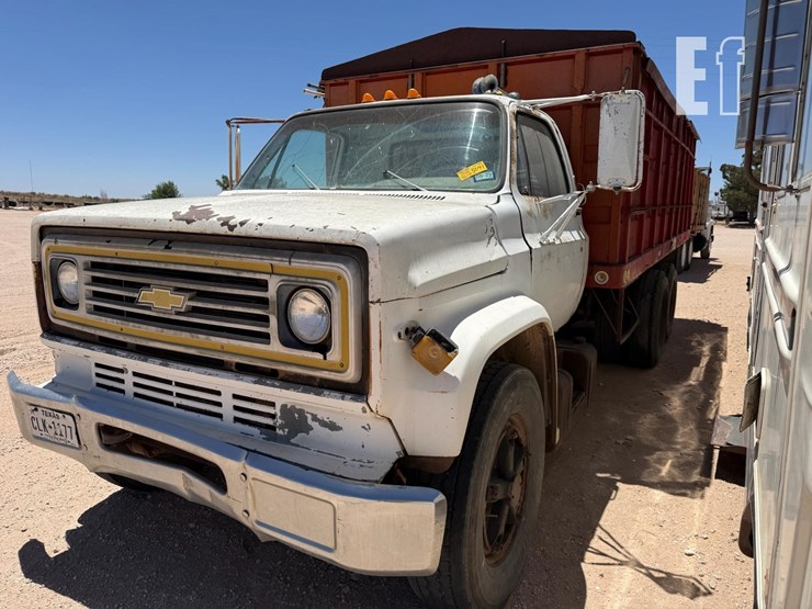 1975-chevrolet-c65-image-7