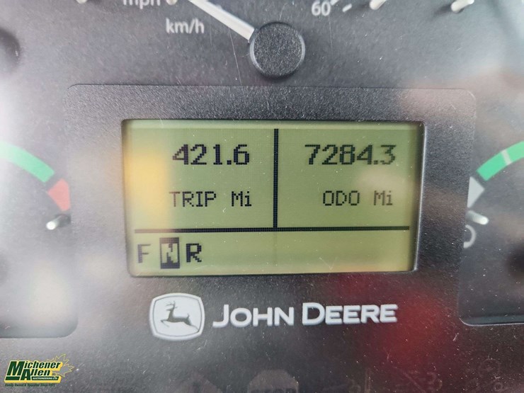 2014-deere-300d-image-17