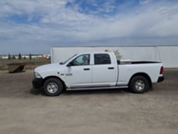 2014-dodge-1500-image-5