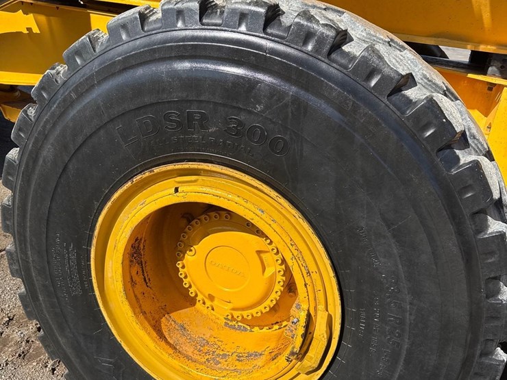 2019-volvo-a25g-image-20