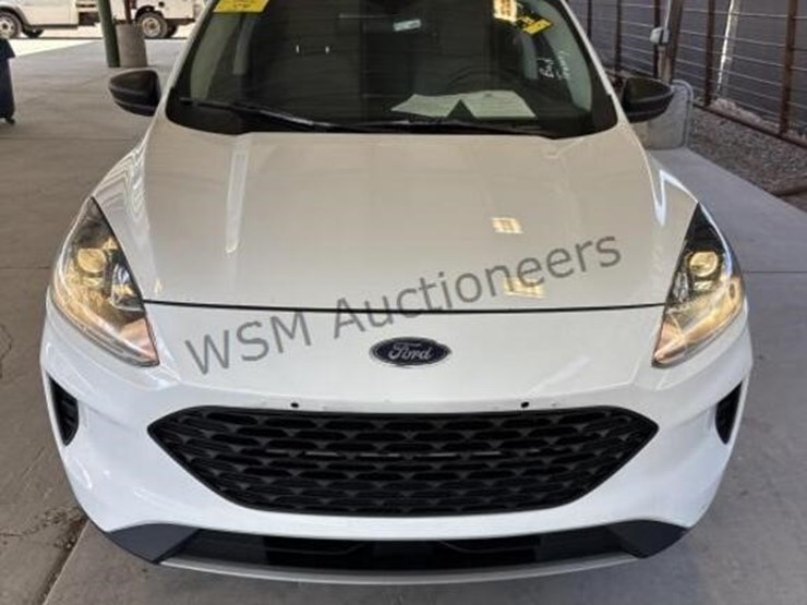 2021-ford-escape-image-3