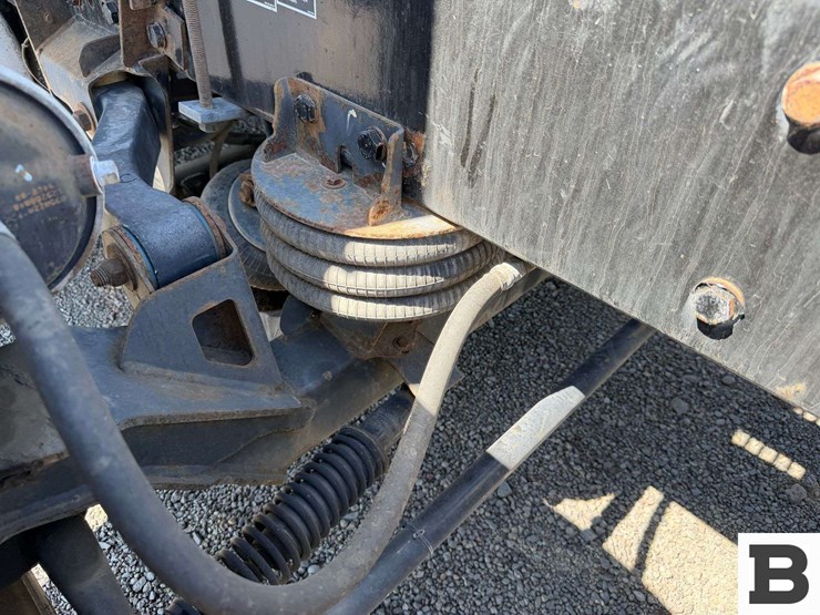 2015-kenworth-t800-image-22