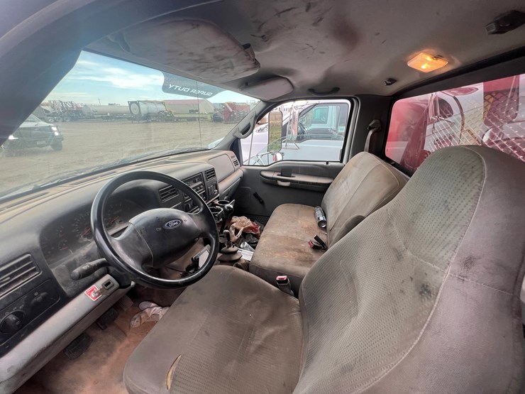 2008-ford-f650-image-4