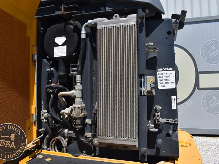 2021-deere-524-p-tier-image-36
