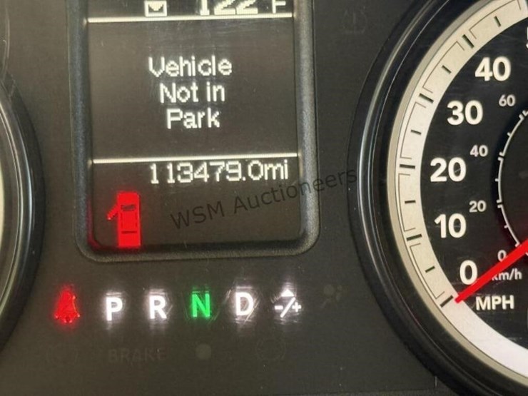2014-dodge-2500-image-18