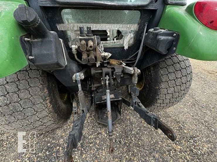 john-deere-5325-image-4