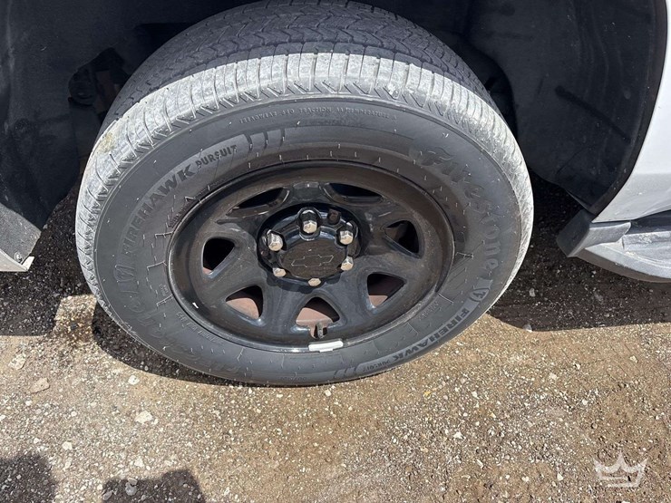 2019-chevrolet-tahoe-image-21