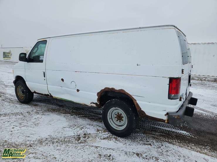 non-operable-2006-ford-e-250-cargo-van-image-3