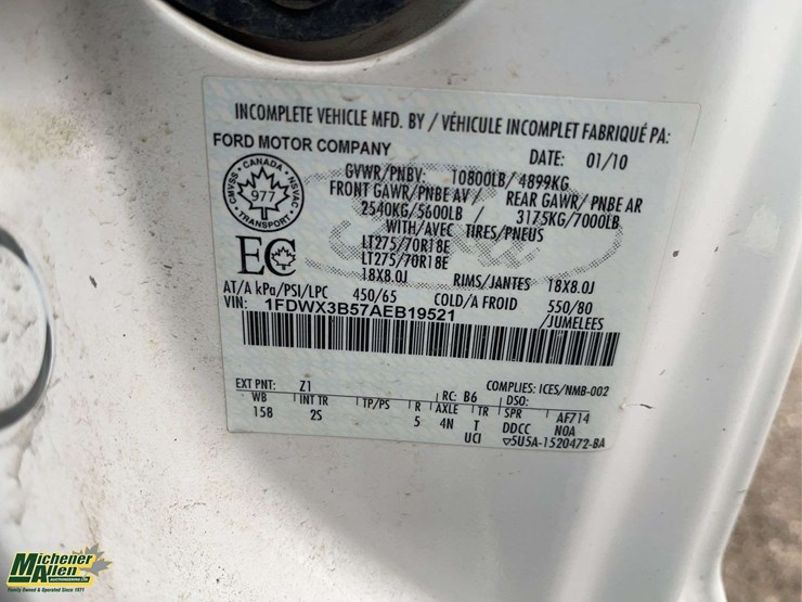 2010-ford-f350-image-25