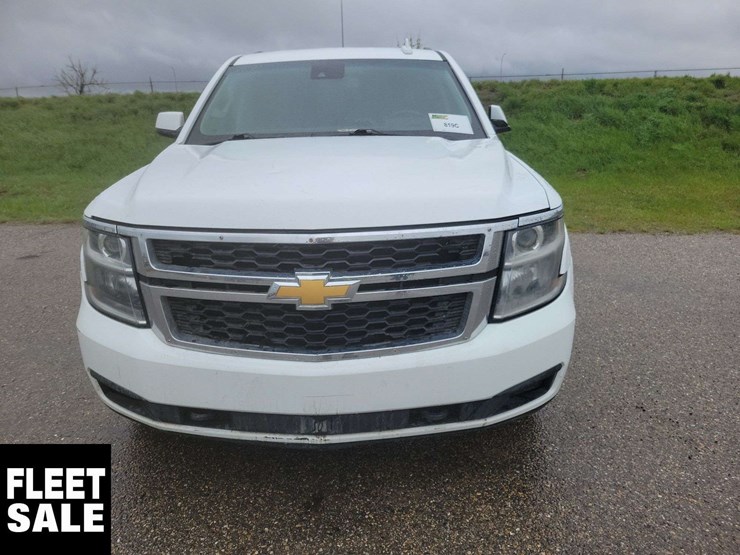 2017-chevrolet-silverado-1500-image-3