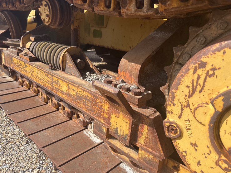 caterpillar-d3g-lgp-image-11