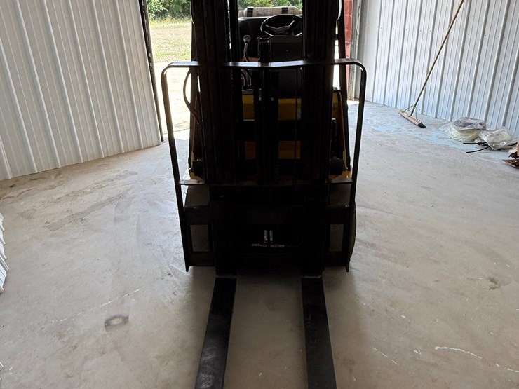 caterpillar-c5000-image-4