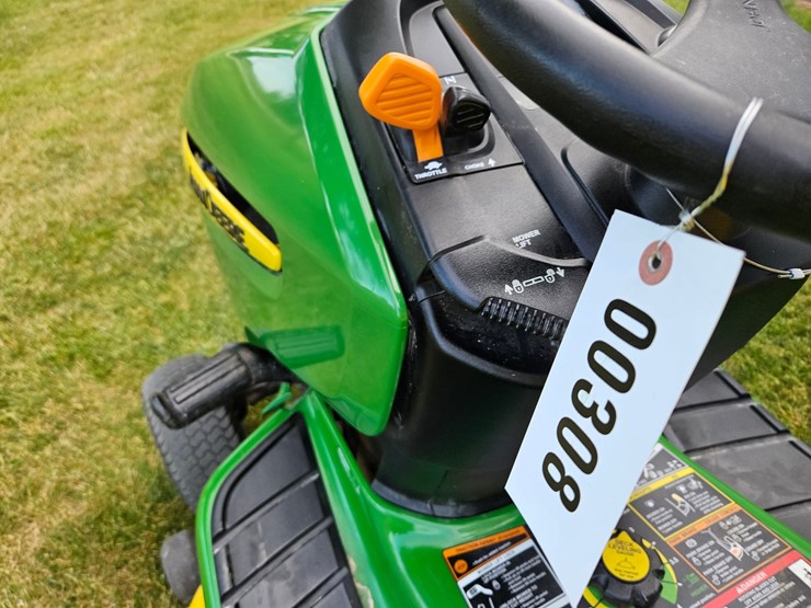 john-deere-x300-image-26