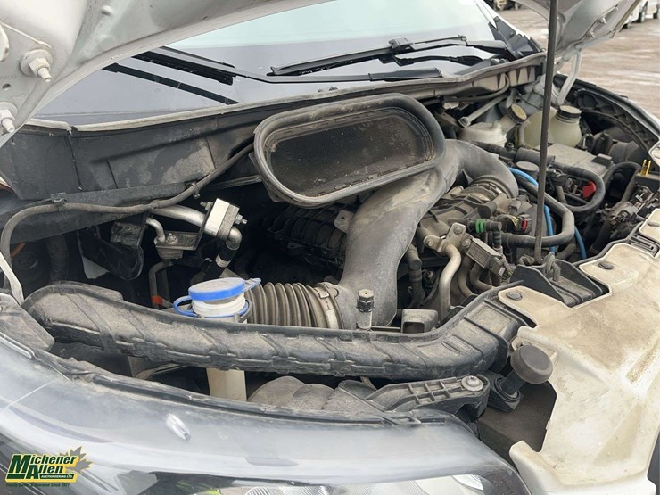 2020-ford-transit-image-21