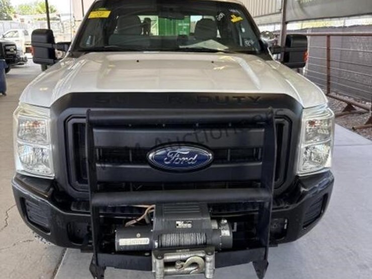 2014-ford-f350-image-4