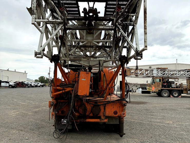 1984-franks-mobilrig-300-1287/160-dtd-ht-96’-215k-4-axle-well-service-workover-rig-image-31