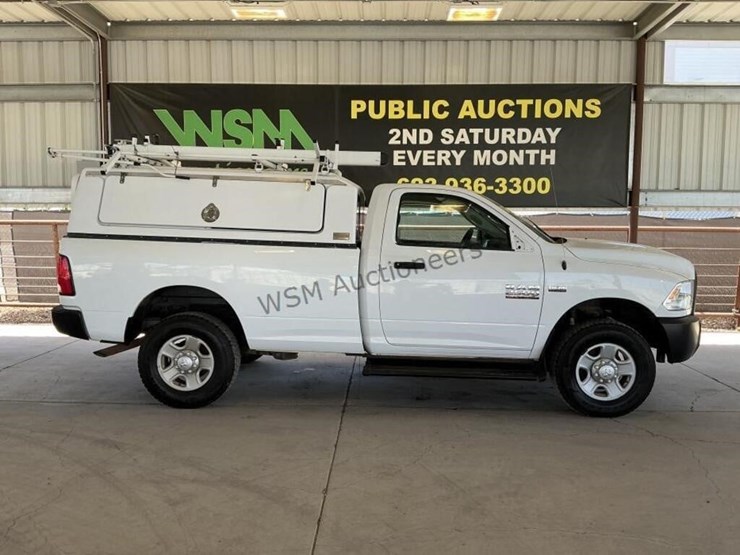 2014-dodge-2500-image-1