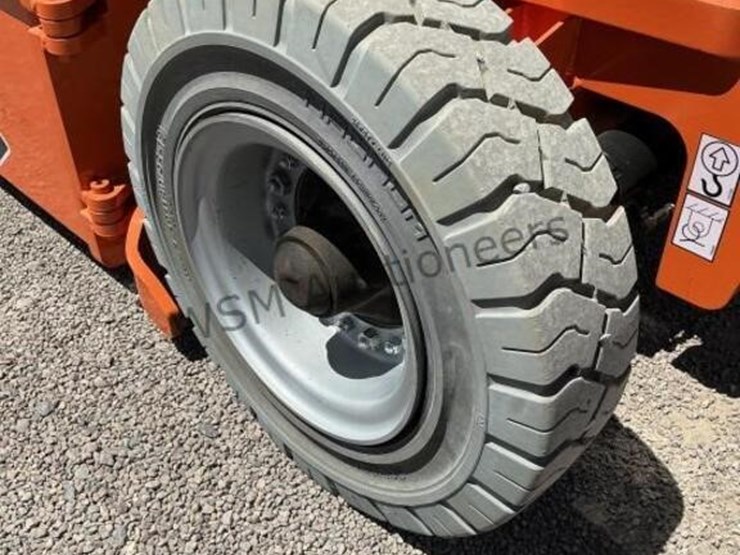 jlg-e300ajp-image-8
