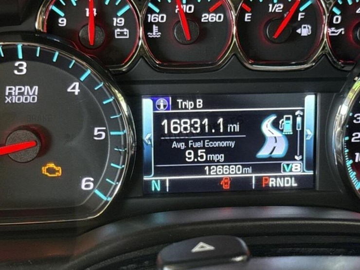 2019-chevrolet-tahoe-image-22